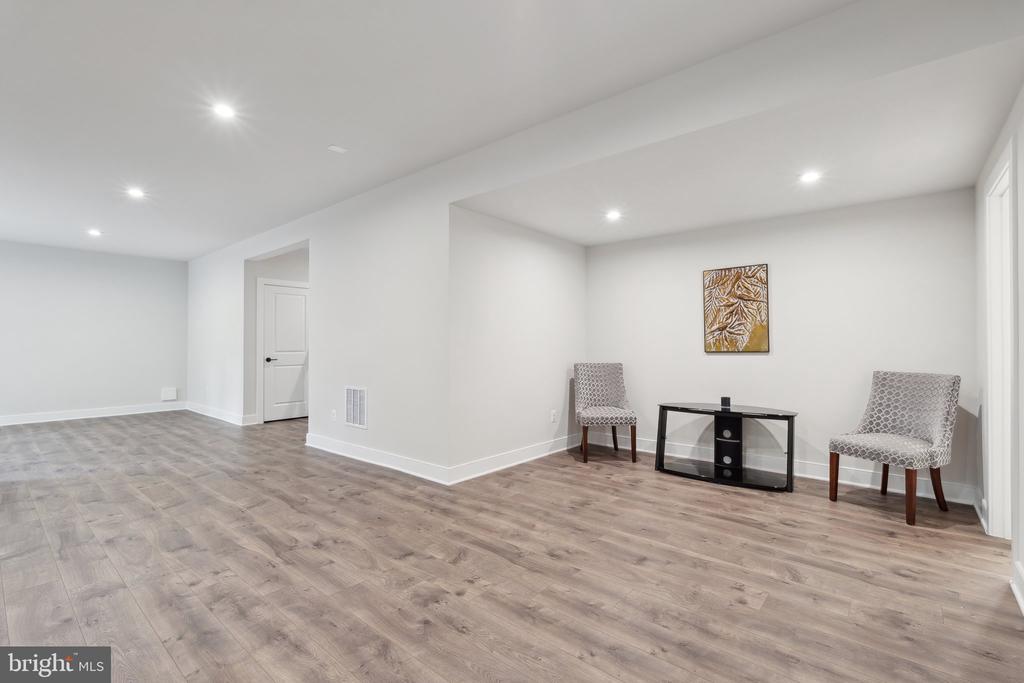 24940 PEACH RIDGE COURT