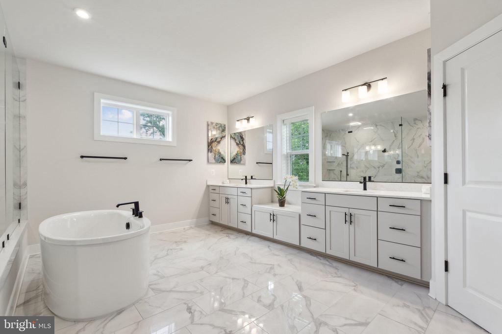 24940 PEACH RIDGE COURT