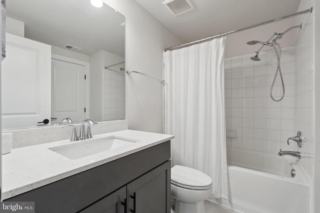 24940 PEACH RIDGE COURT