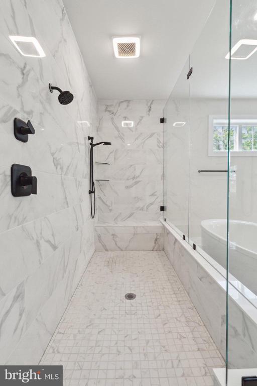 24940 PEACH RIDGE COURT