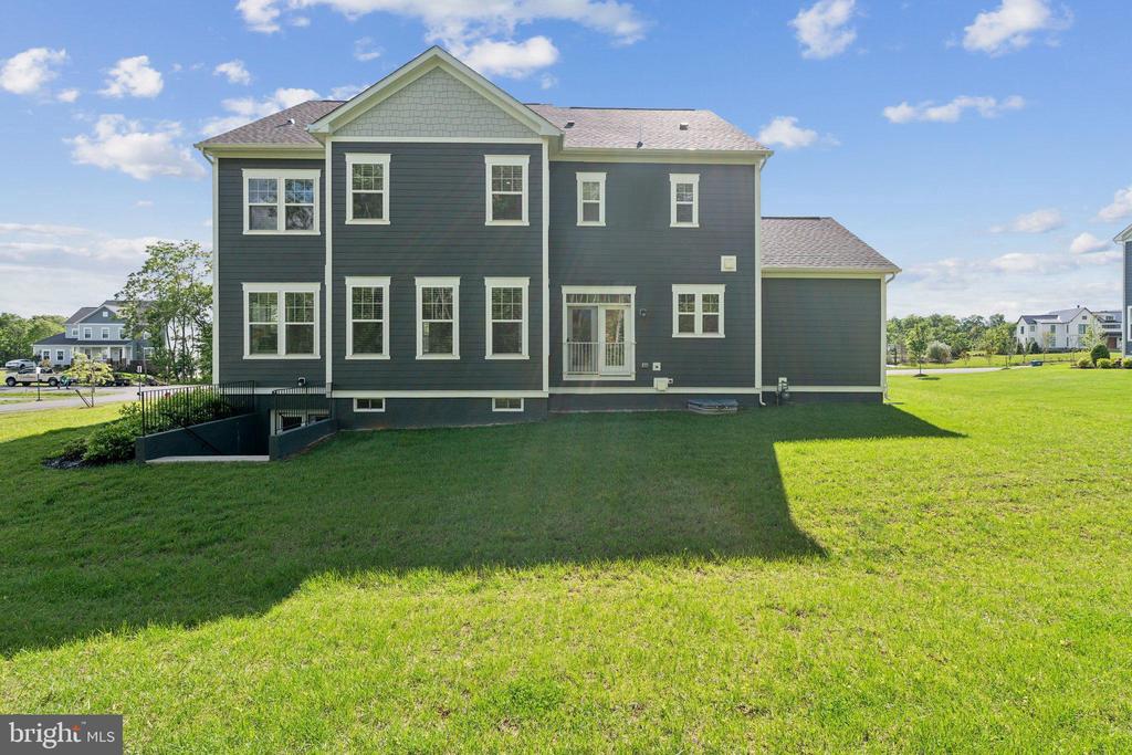 24940 PEACH RIDGE COURT