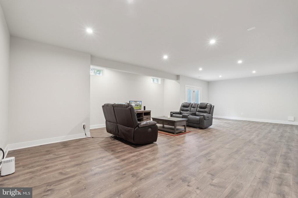 24940 PEACH RIDGE COURT