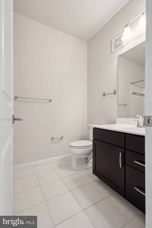 23235 MILLTOWN KNOLL SQUARE 106