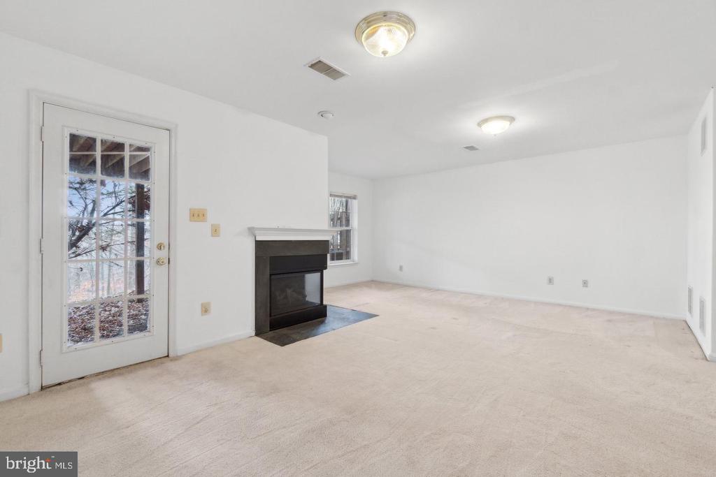 20687 WATERFALL BRANCH TERRACE
