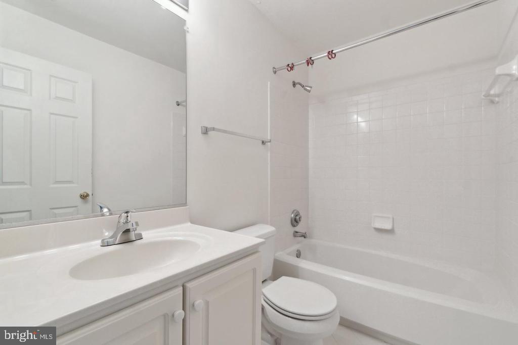 20687 WATERFALL BRANCH TERRACE