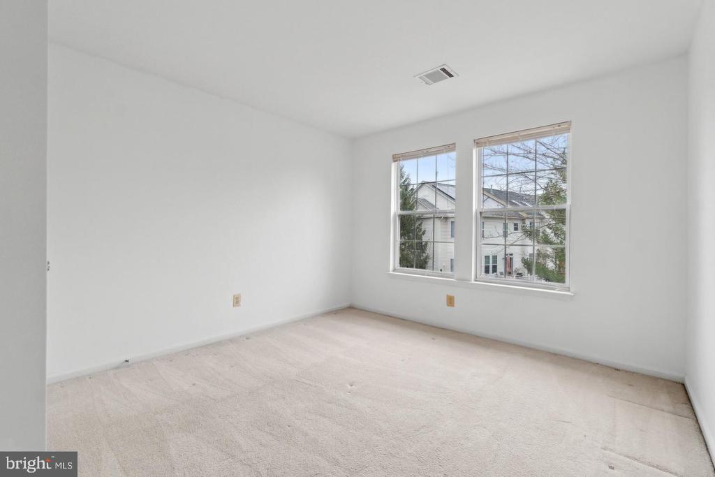 20687 WATERFALL BRANCH TERRACE