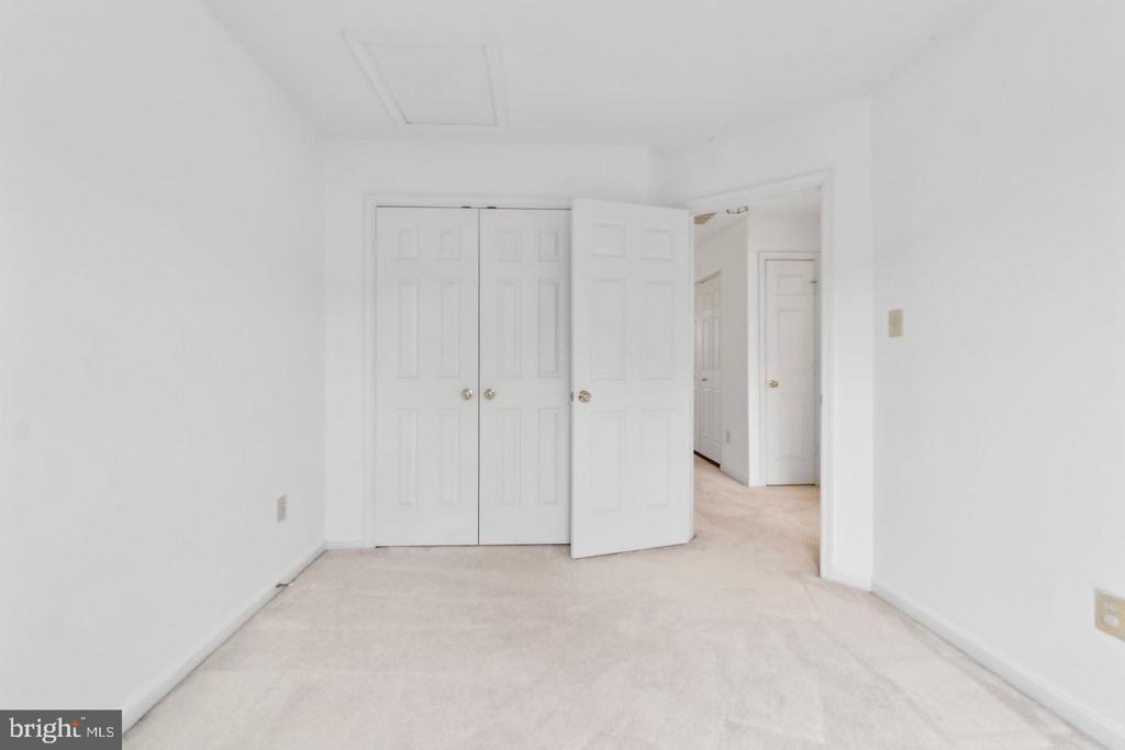 20687 WATERFALL BRANCH TERRACE
