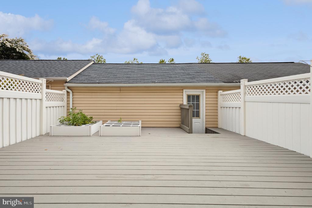 42753 STADLER LANE