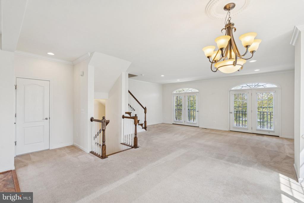 43728 GOLD HILL SQUARE