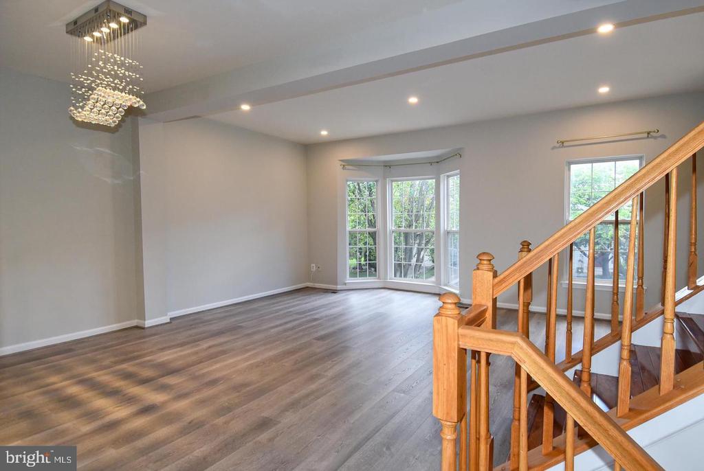 21786 MORNINGTON CRESENT TERRACE