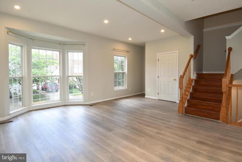 21786 MORNINGTON CRESENT TERRACE