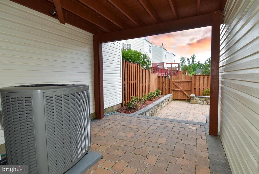21786 MORNINGTON CRESENT TERRACE