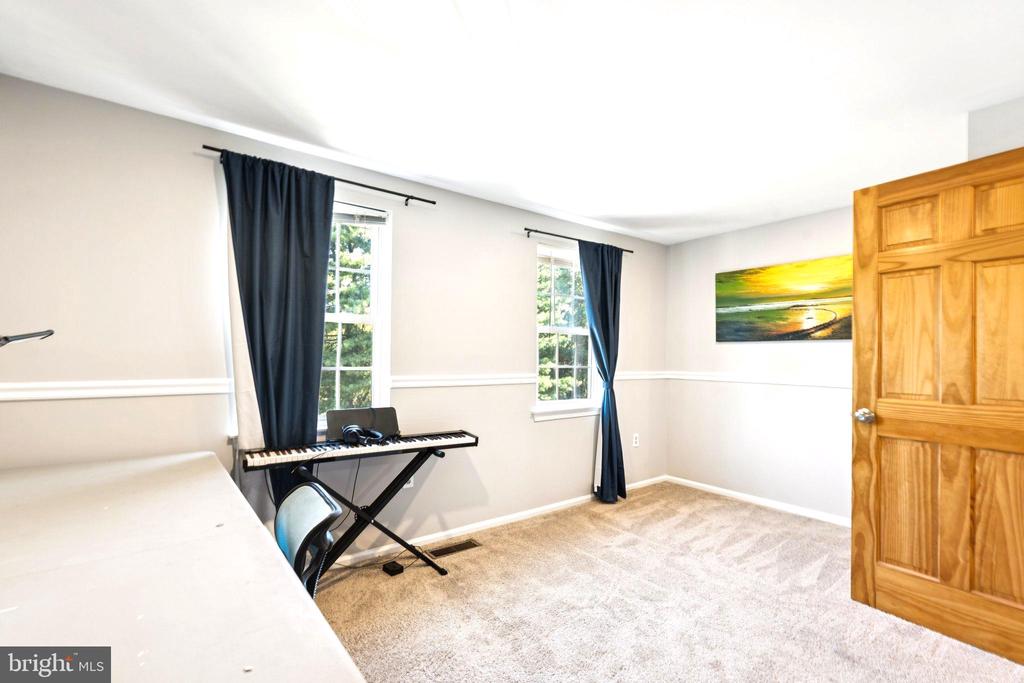 32 DORRELL COURT