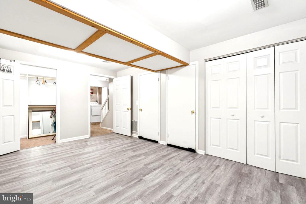 32 DORRELL COURT