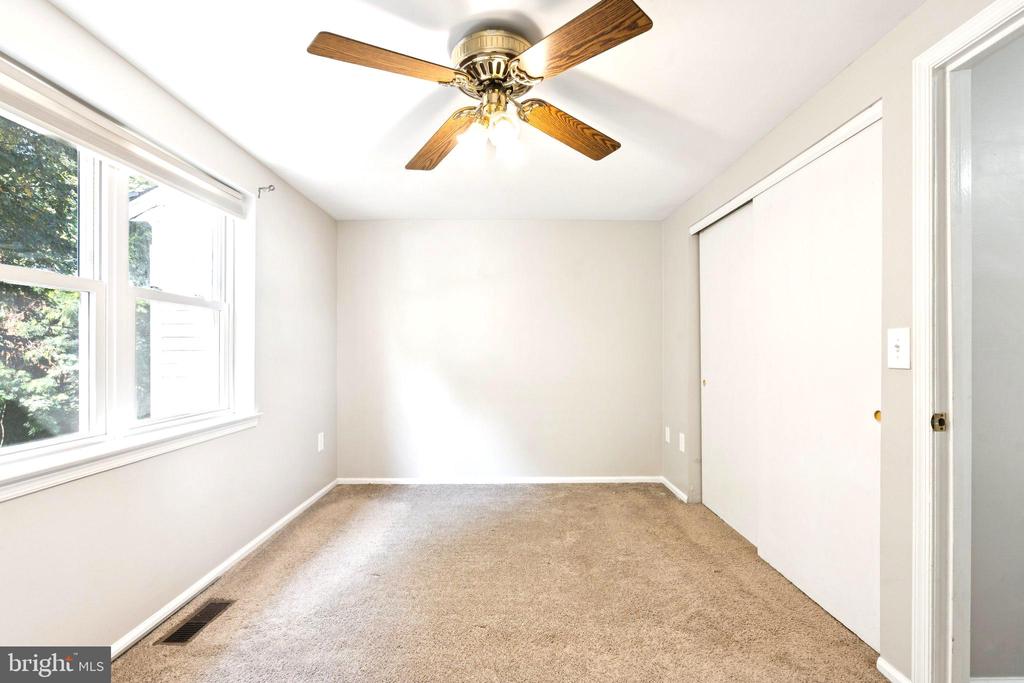 32 DORRELL COURT