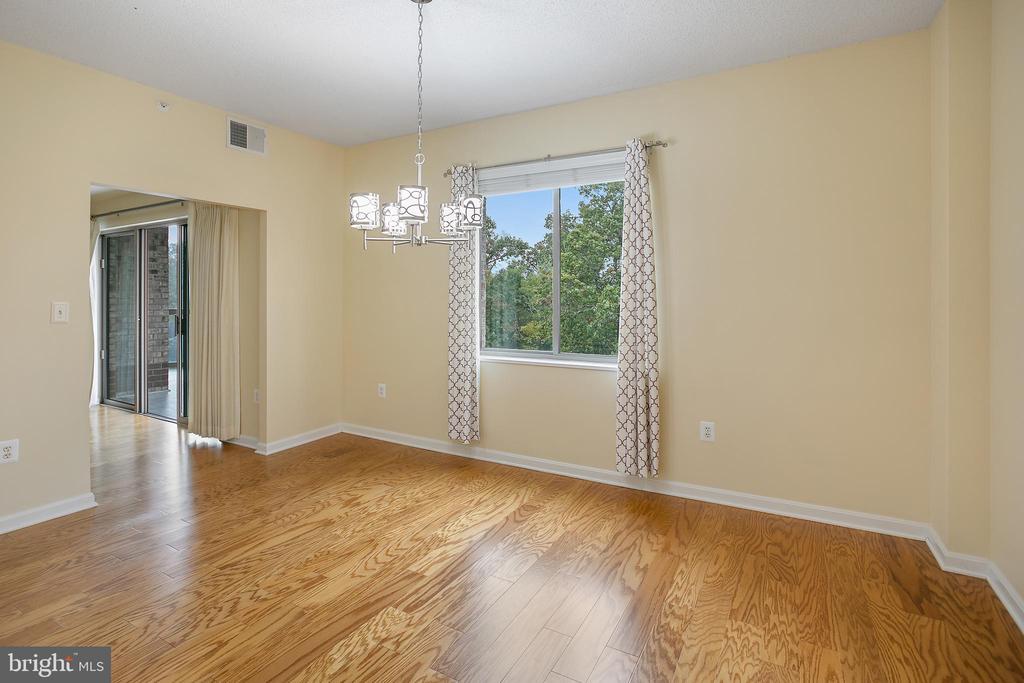 19375 CYPRESS RIDGE TERRACE 418