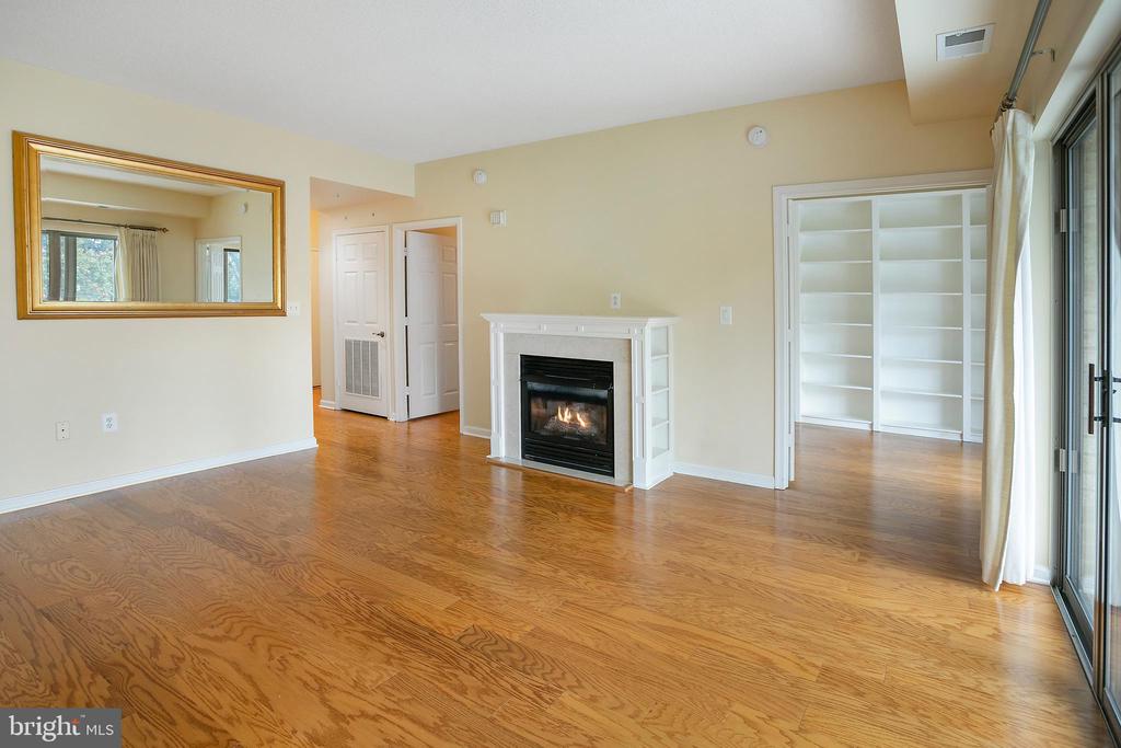 19375 CYPRESS RIDGE TERRACE 418