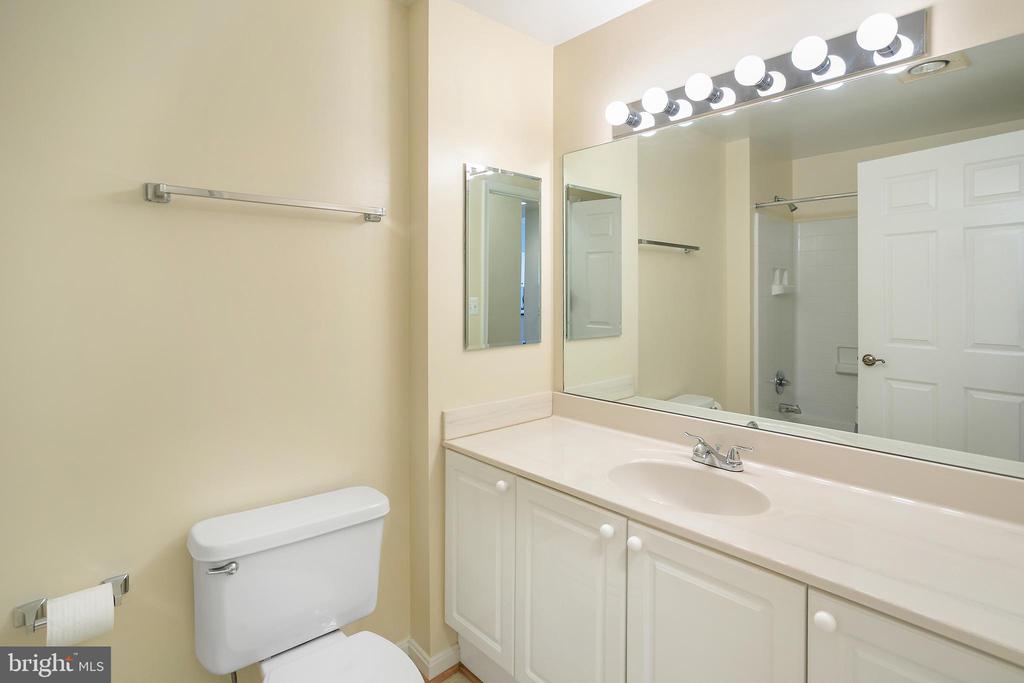 19375 CYPRESS RIDGE TERRACE 418