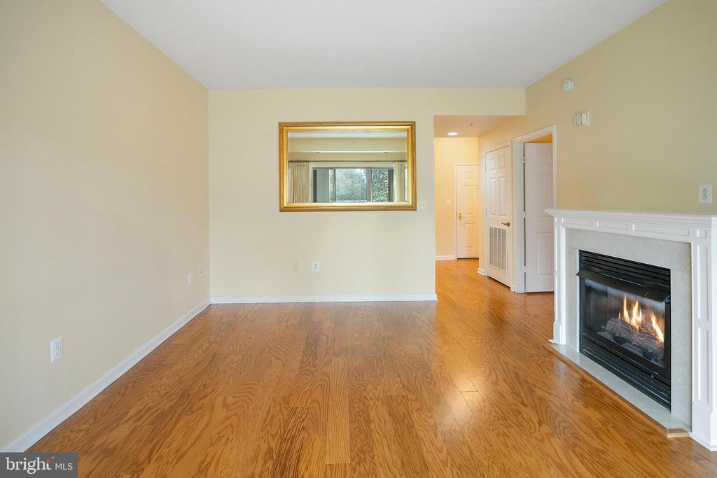 19375 CYPRESS RIDGE TERRACE 418