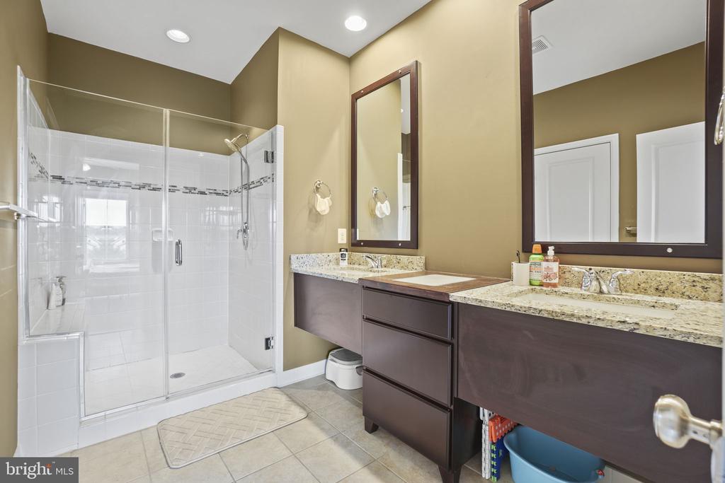 20405 CODMAN DRIVE