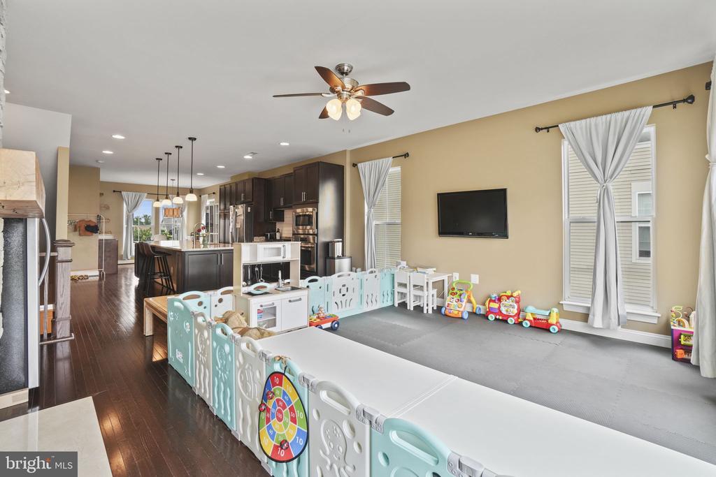 20405 CODMAN DRIVE