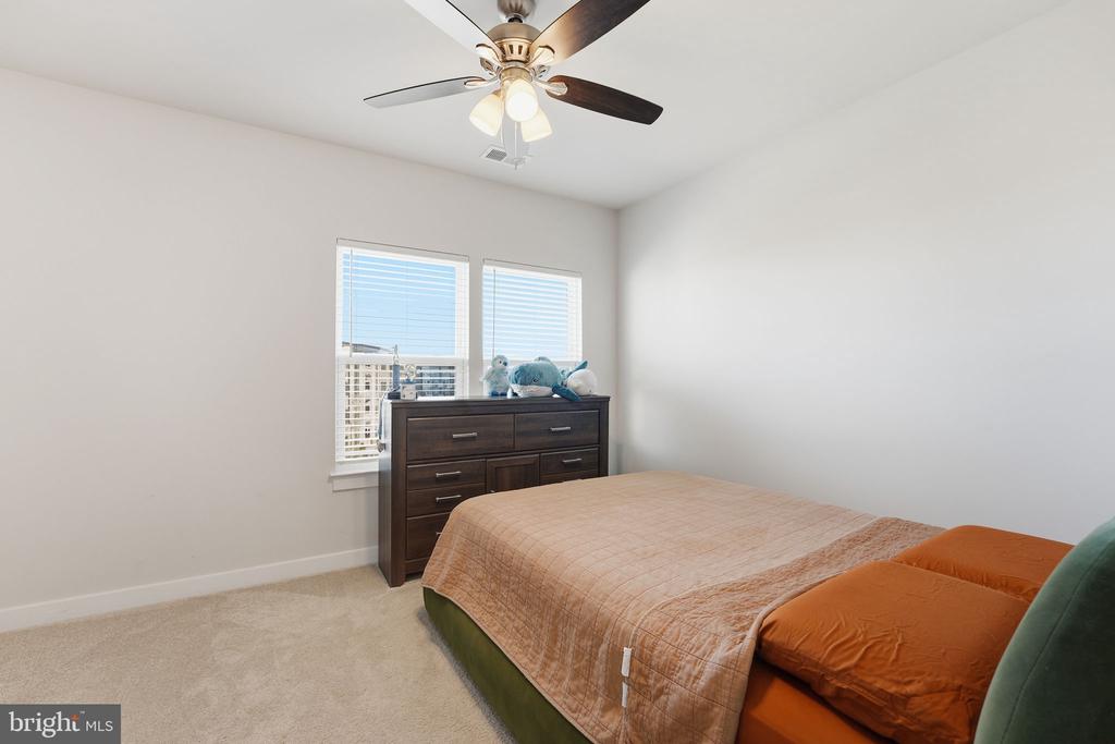 46294 MOUNT MILSTEAD TERRACE 305