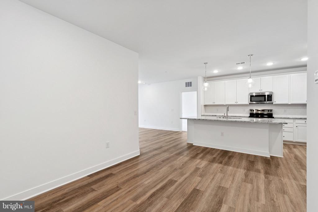 21731 DOVEKIE TERRACE 505