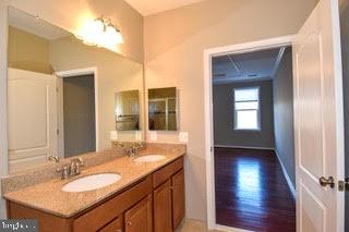 43144 SUNDERLAND TERRACE 402