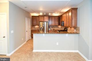 43144 SUNDERLAND TERRACE 402