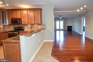 43144 SUNDERLAND TERRACE 402