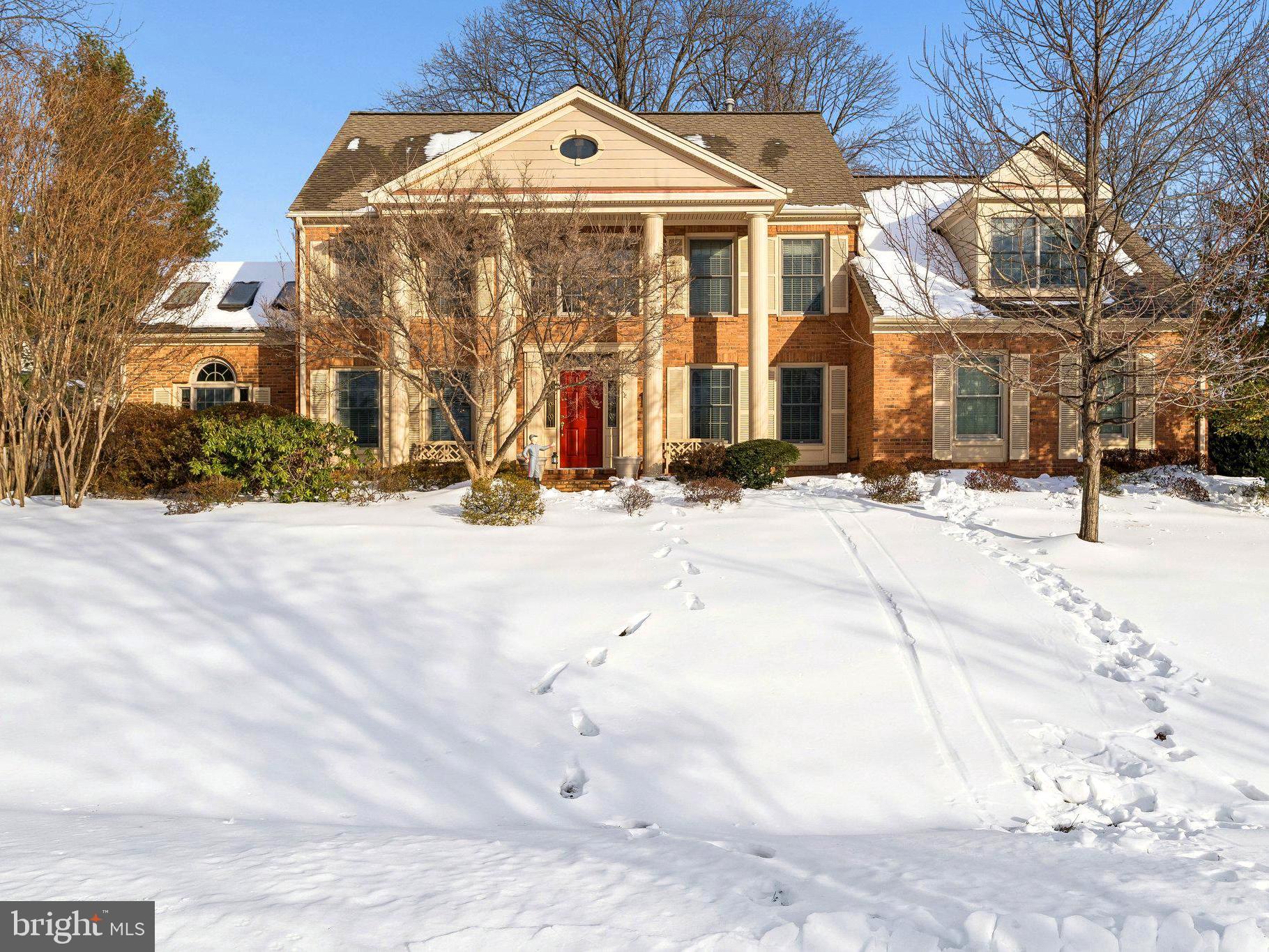 404 BEAUREGARD DRIVE SE