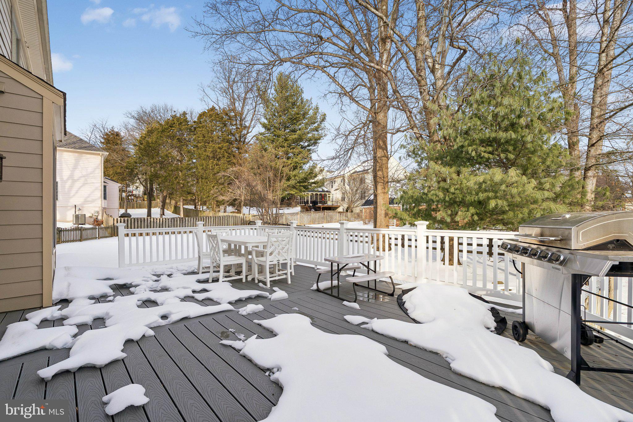 404 BEAUREGARD DRIVE SE