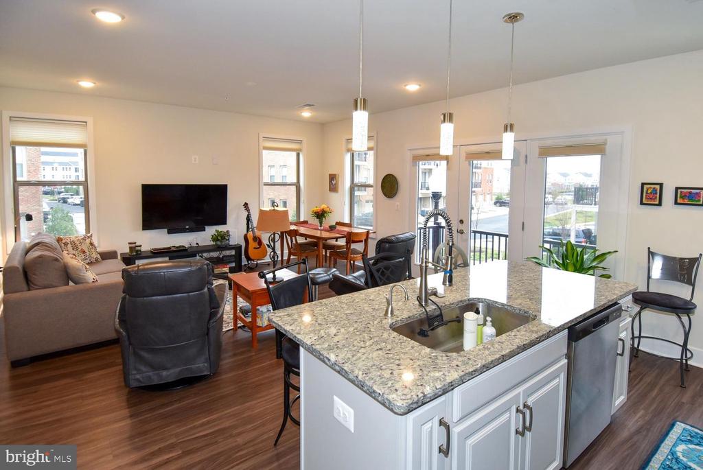 23610 HAVELOCK WALK TERRACE