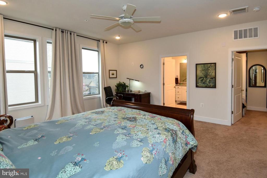 23610 HAVELOCK WALK TERRACE