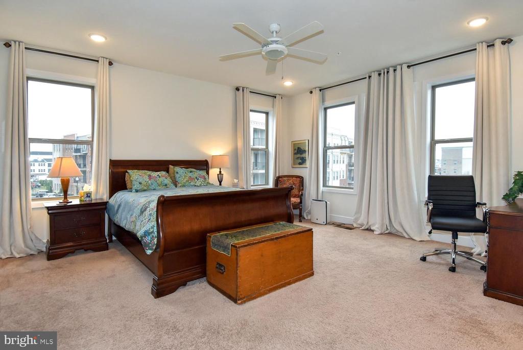 23610 HAVELOCK WALK TERRACE
