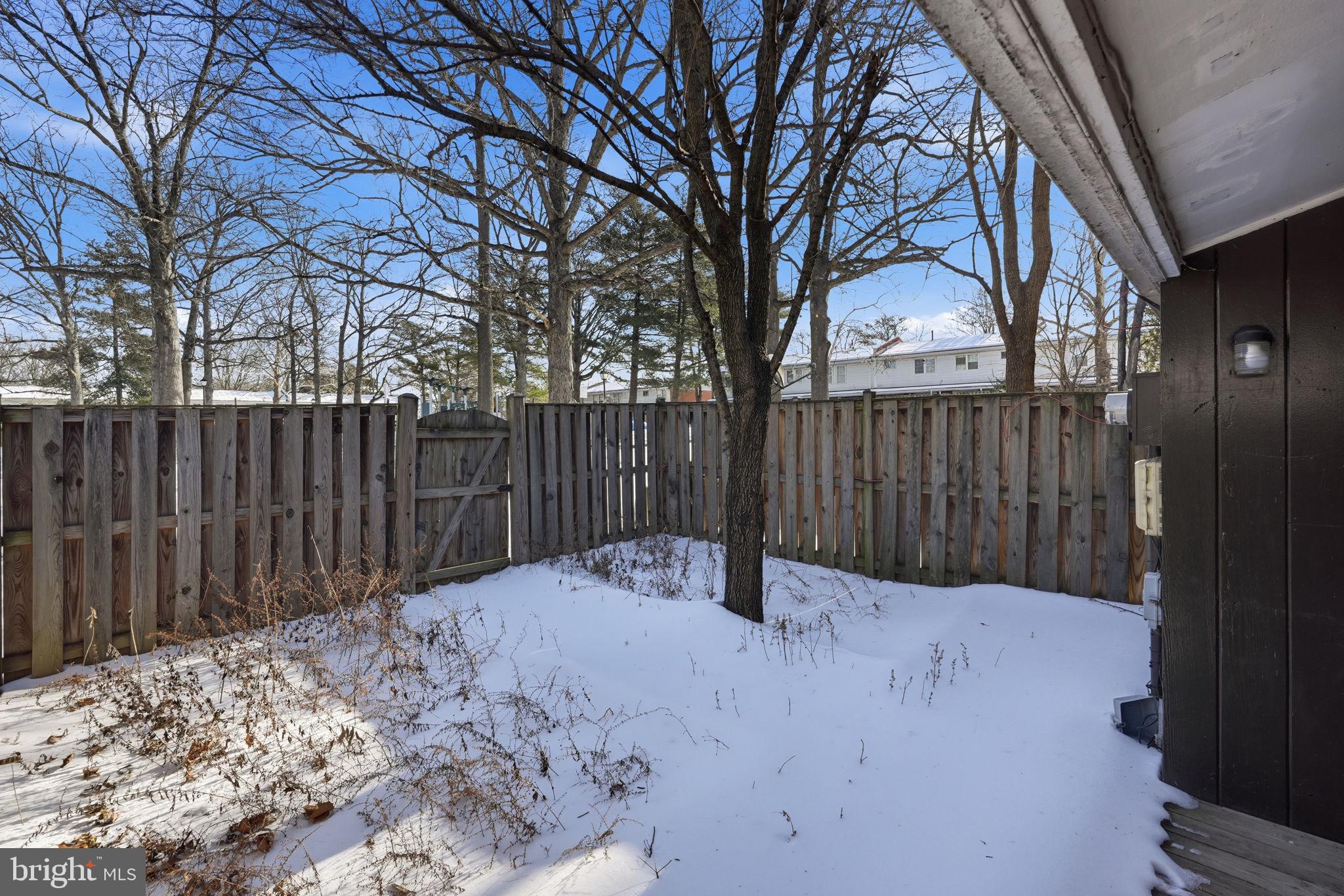 300 E FURMAN DRIVE