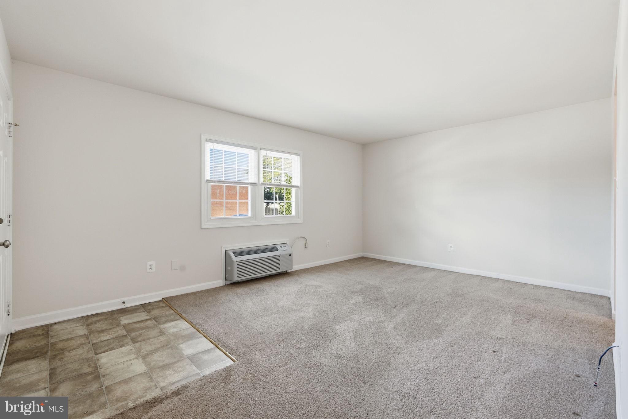 300 E FURMAN DRIVE