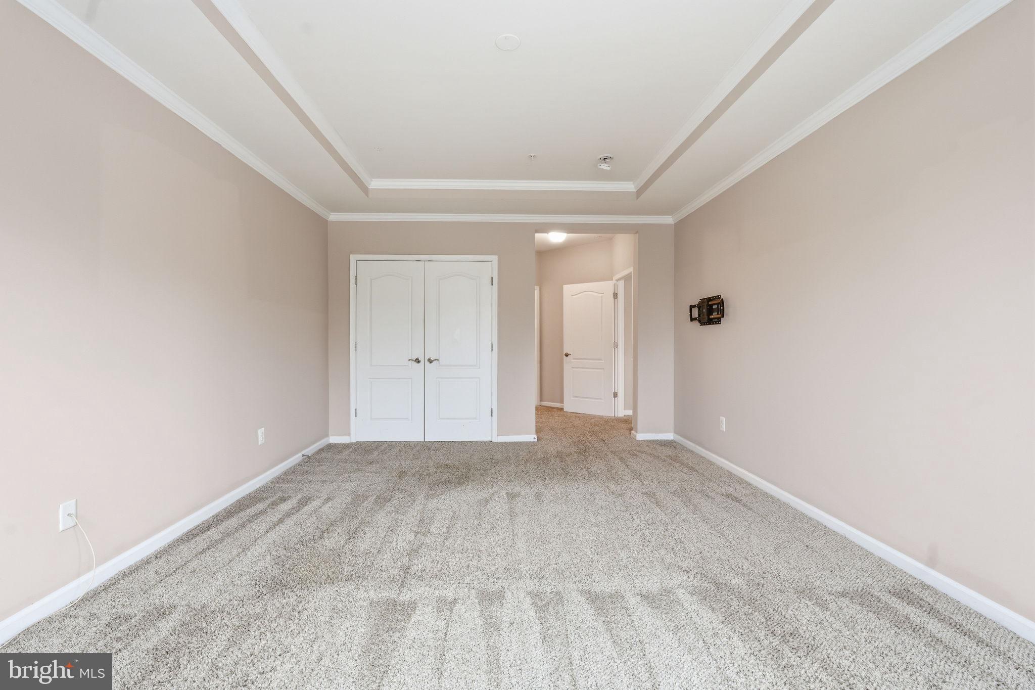44025 VAIRA TERRACE