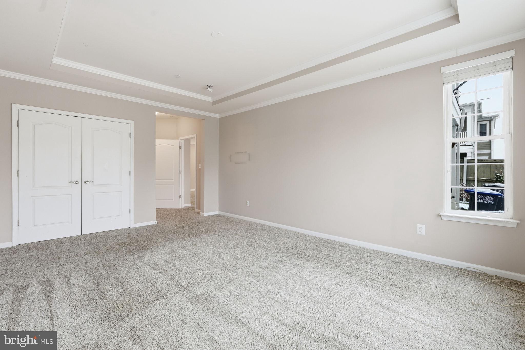 44025 VAIRA TERRACE