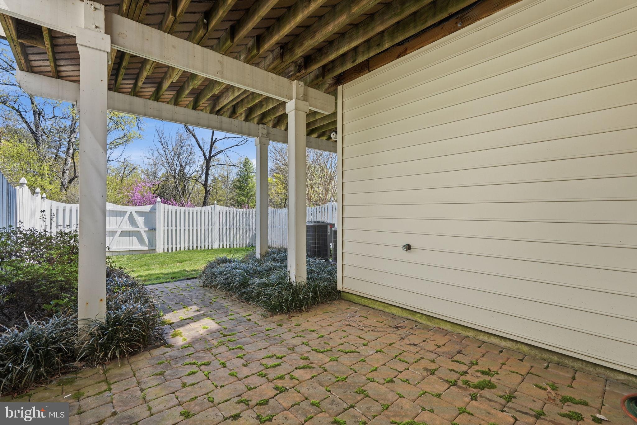 20060 NORTHVILLE HILLS TERRACE
