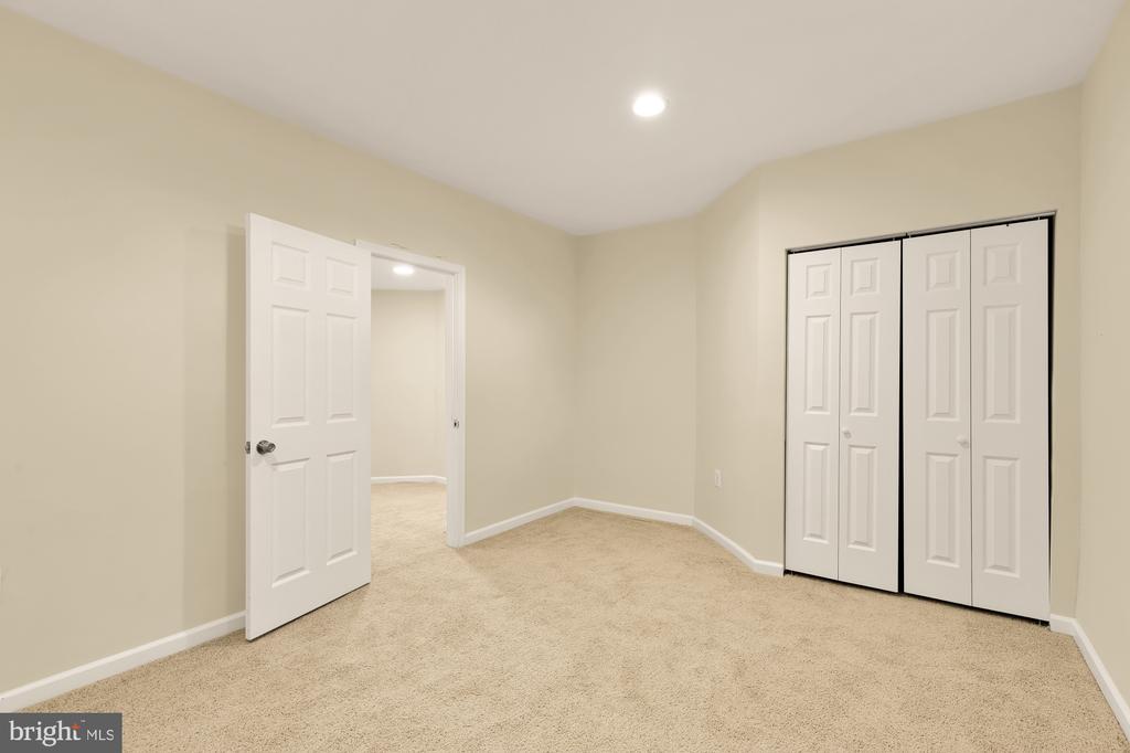 36430 HESKETT LANE
