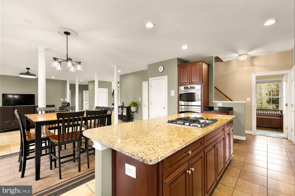 36430 HESKETT LANE