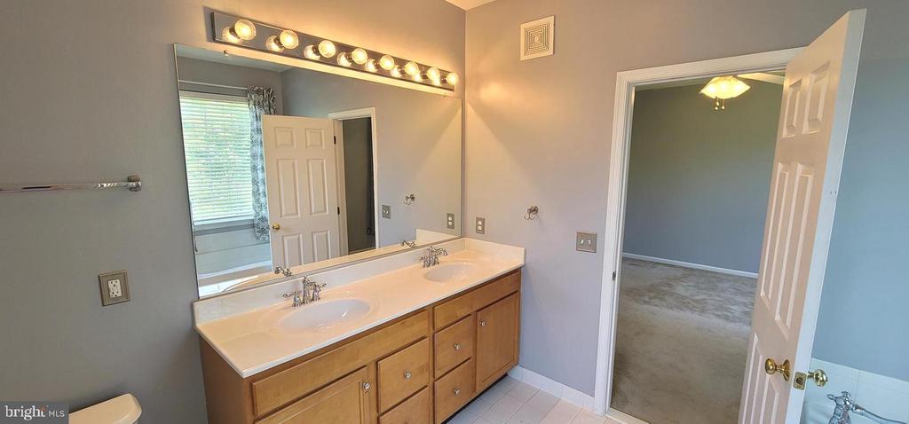 43840 HICKORY CORNER TERRACE 114