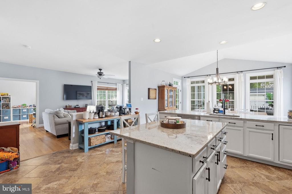 43333 WINTERSRUN COURT