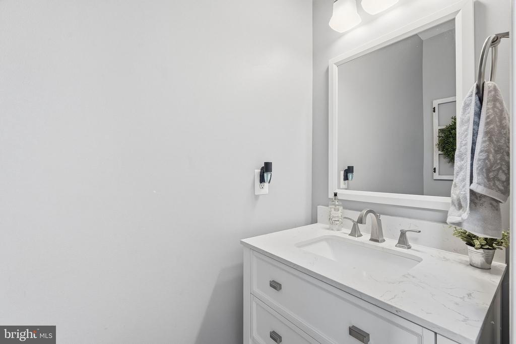 43333 WINTERSRUN COURT