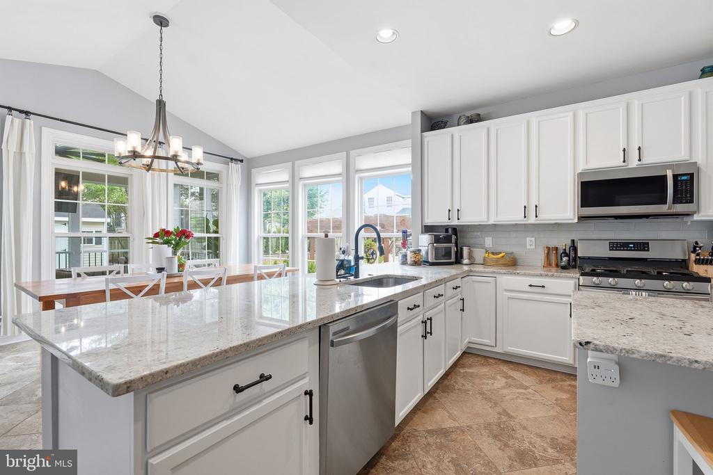 43333 WINTERSRUN COURT