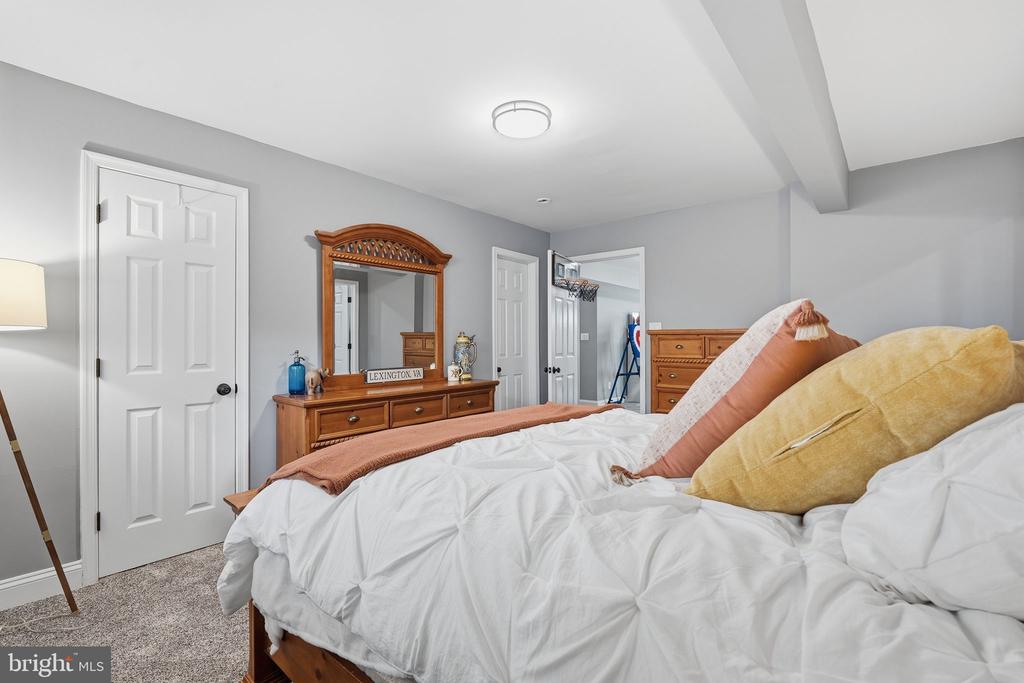 43333 WINTERSRUN COURT