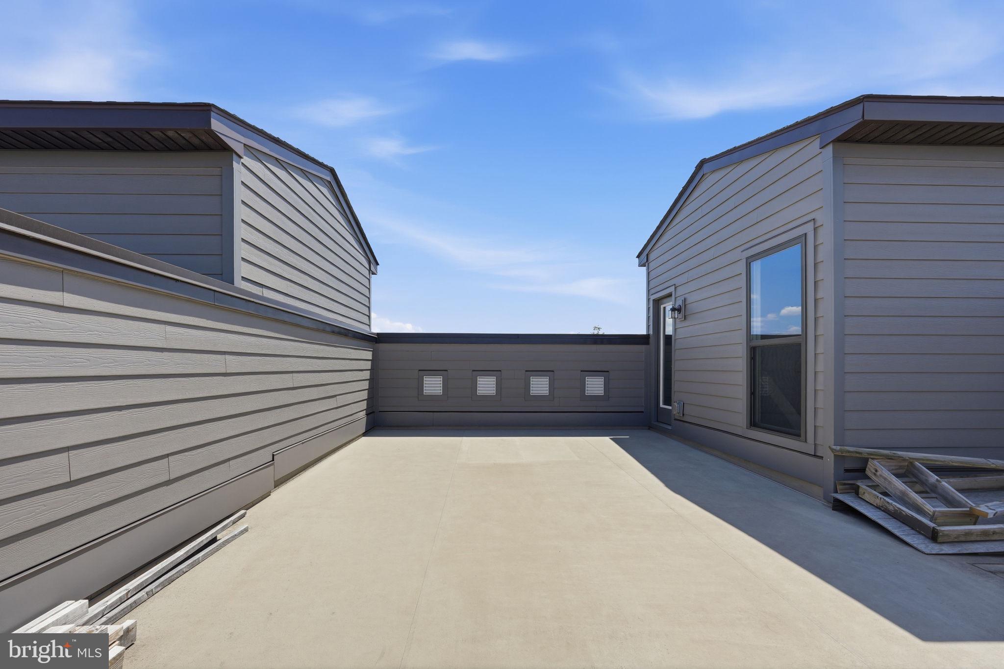 44617 WOLFHOUND SQUARE