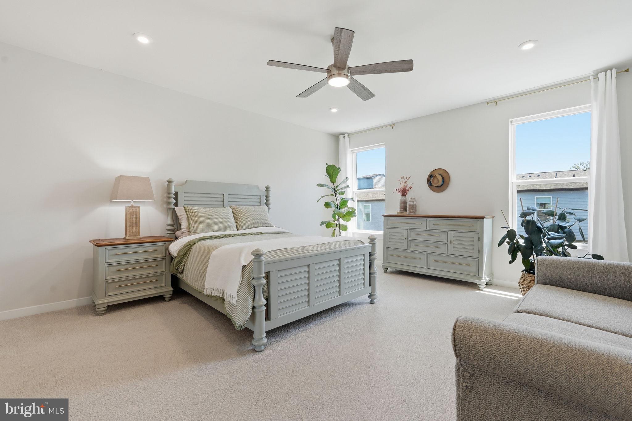 44617 WOLFHOUND SQUARE