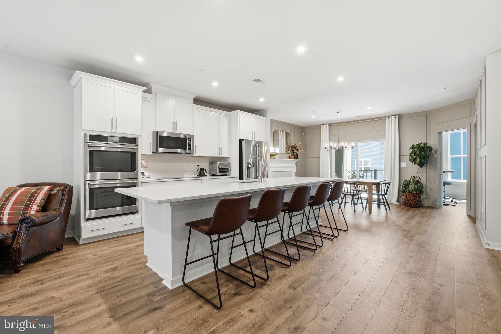 44617 WOLFHOUND SQUARE